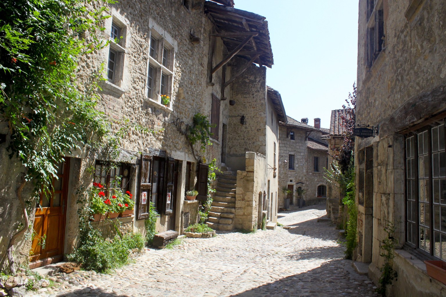 15 Beautiful Villages to Visit in France - Somewhere to Get Lost