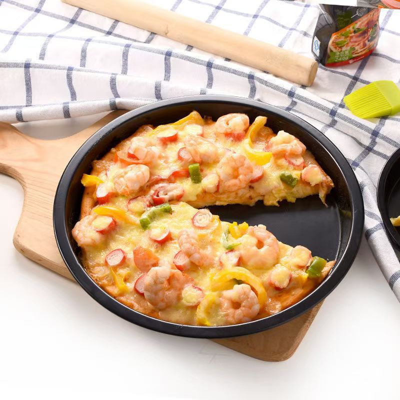 Non Stick Pizza Pan - Image 3
