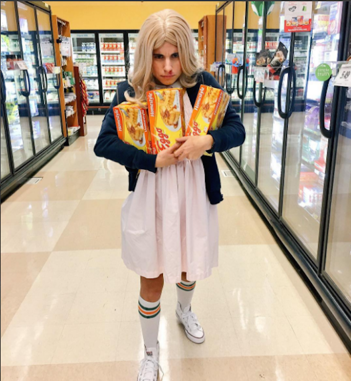 A un lado Harley Quinn… EL disfraz de este Halloween es Eleven