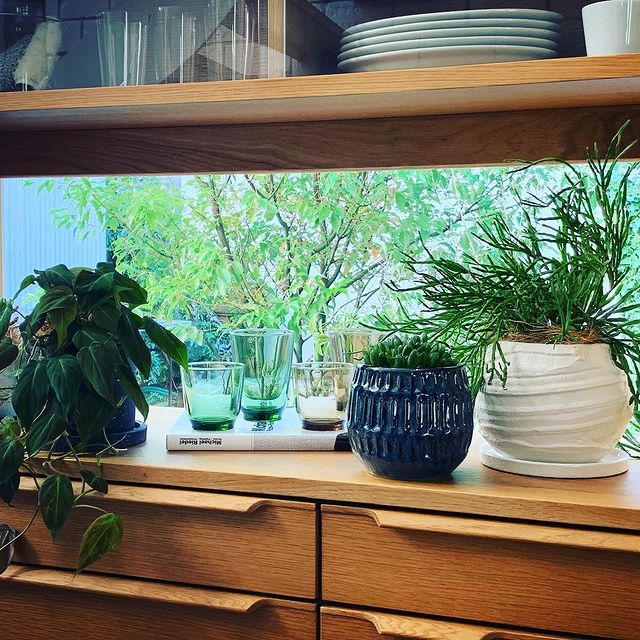 Dining with excellent storage capacity