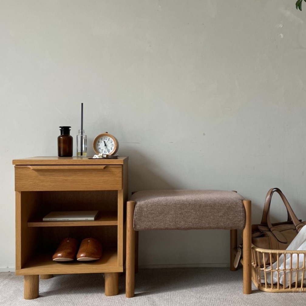 Night table at the entrance