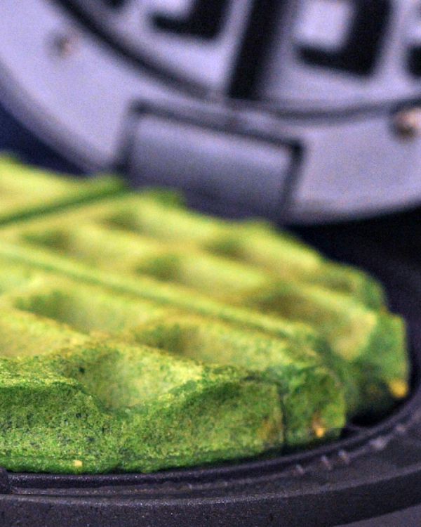 images Vegan Spinach Waffles garlic spinach waffles