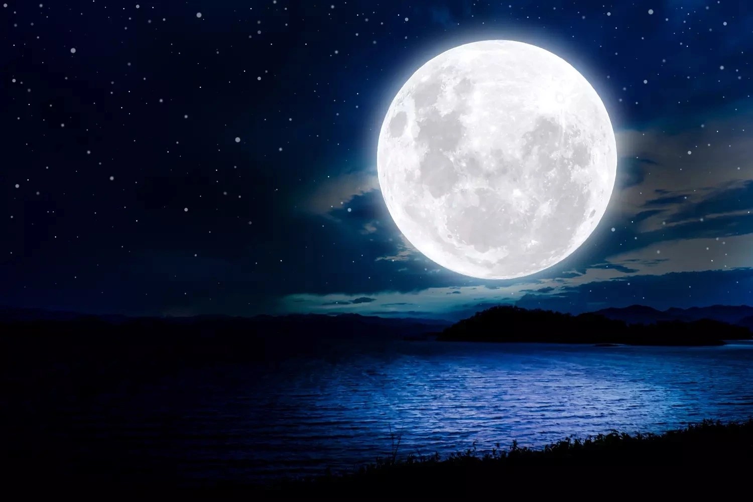Août 2025 - une “super pleine lune inédite” va métamorphoser le ciel nocturne