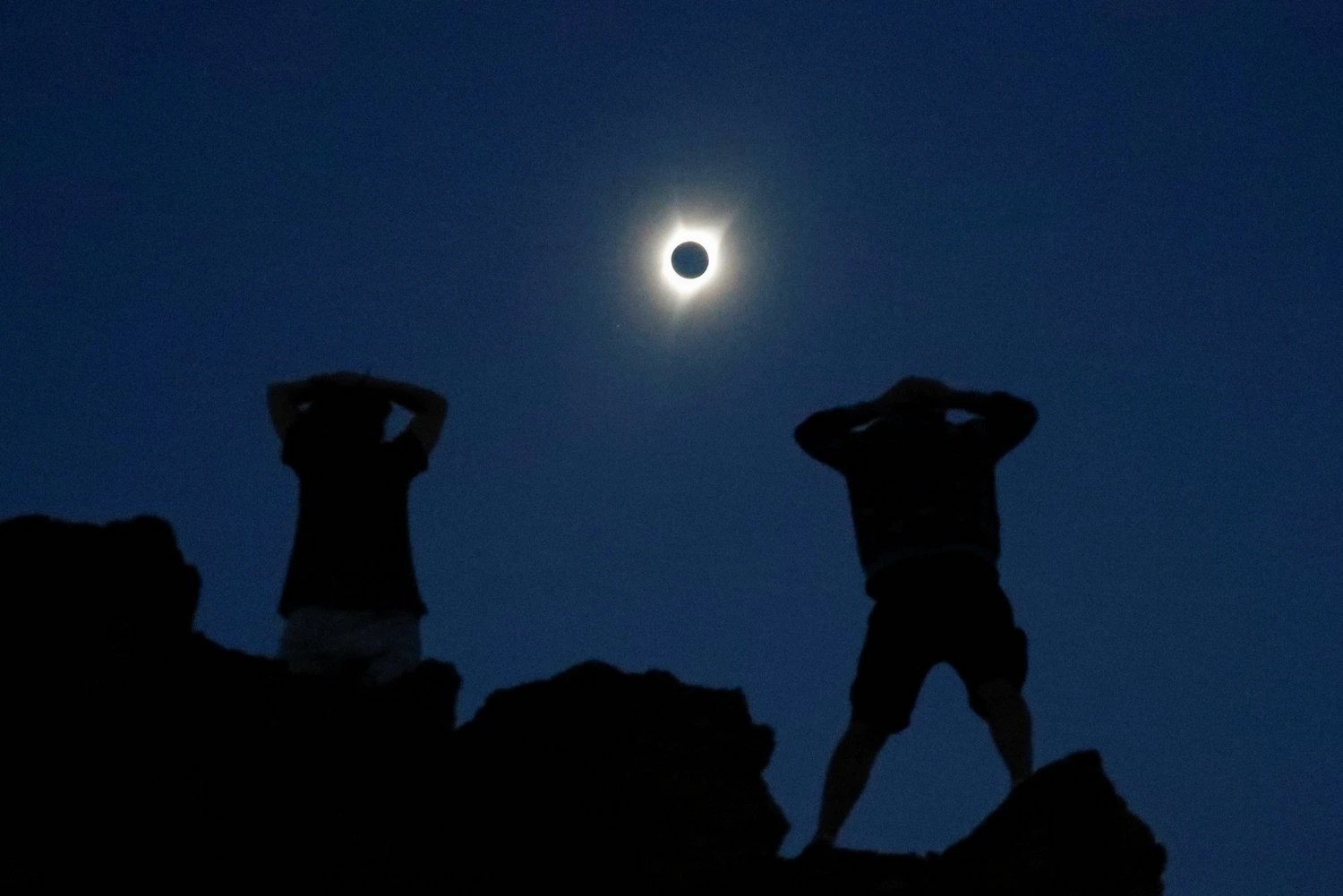 La plus longue éclipse solaire jamais vue avant 2114 va bouleverser le ciel où et quand les voir