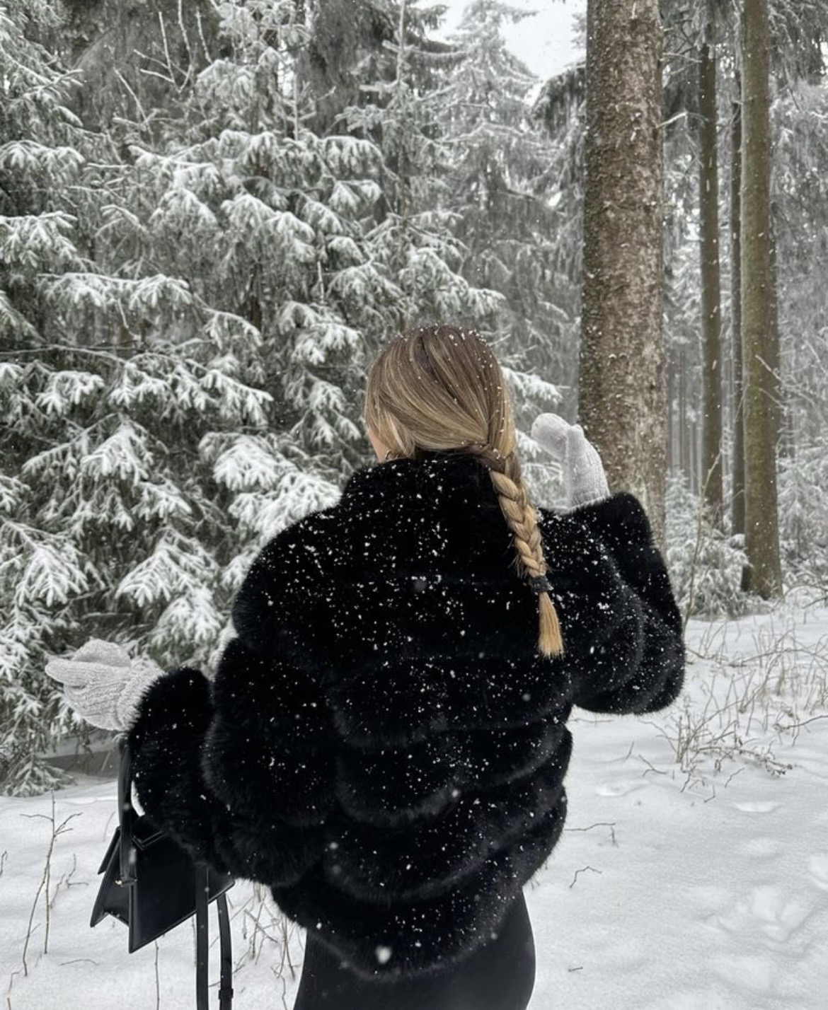 1:24 Ancestral Conditioning Healing- Releasing Karmic Family Line Survival Patterns