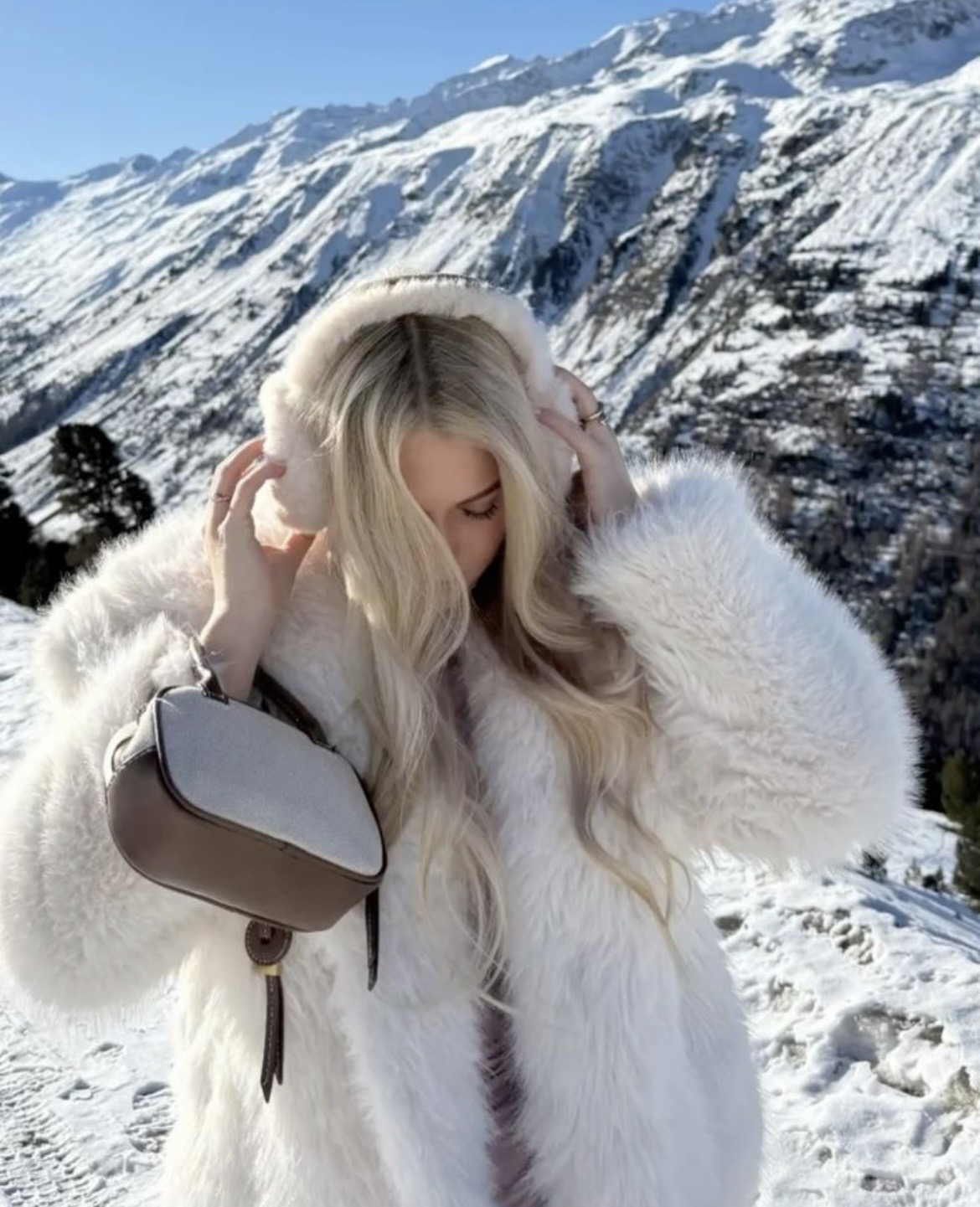 February Galactic Energy Healing — Healing Emotional Density & Intuitive Blockage