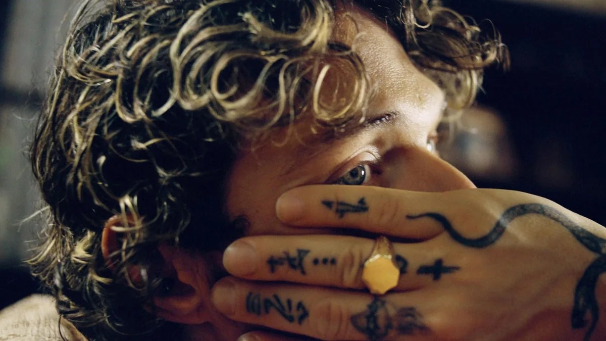 irama annuncia l8217album antologia della vita e della morte stasera live all8217arena