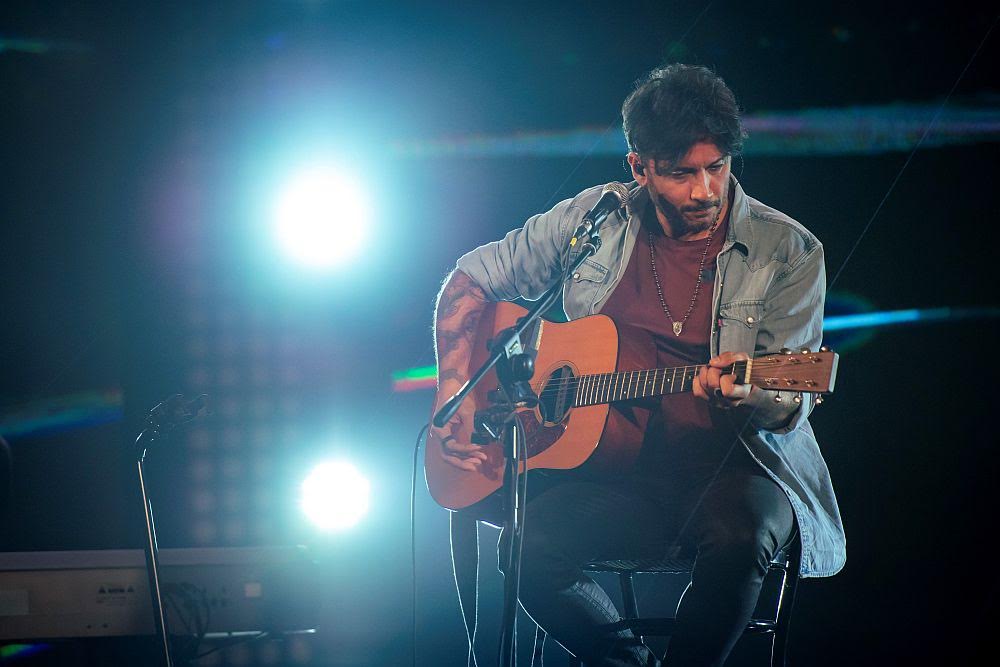 fabrizio moro
