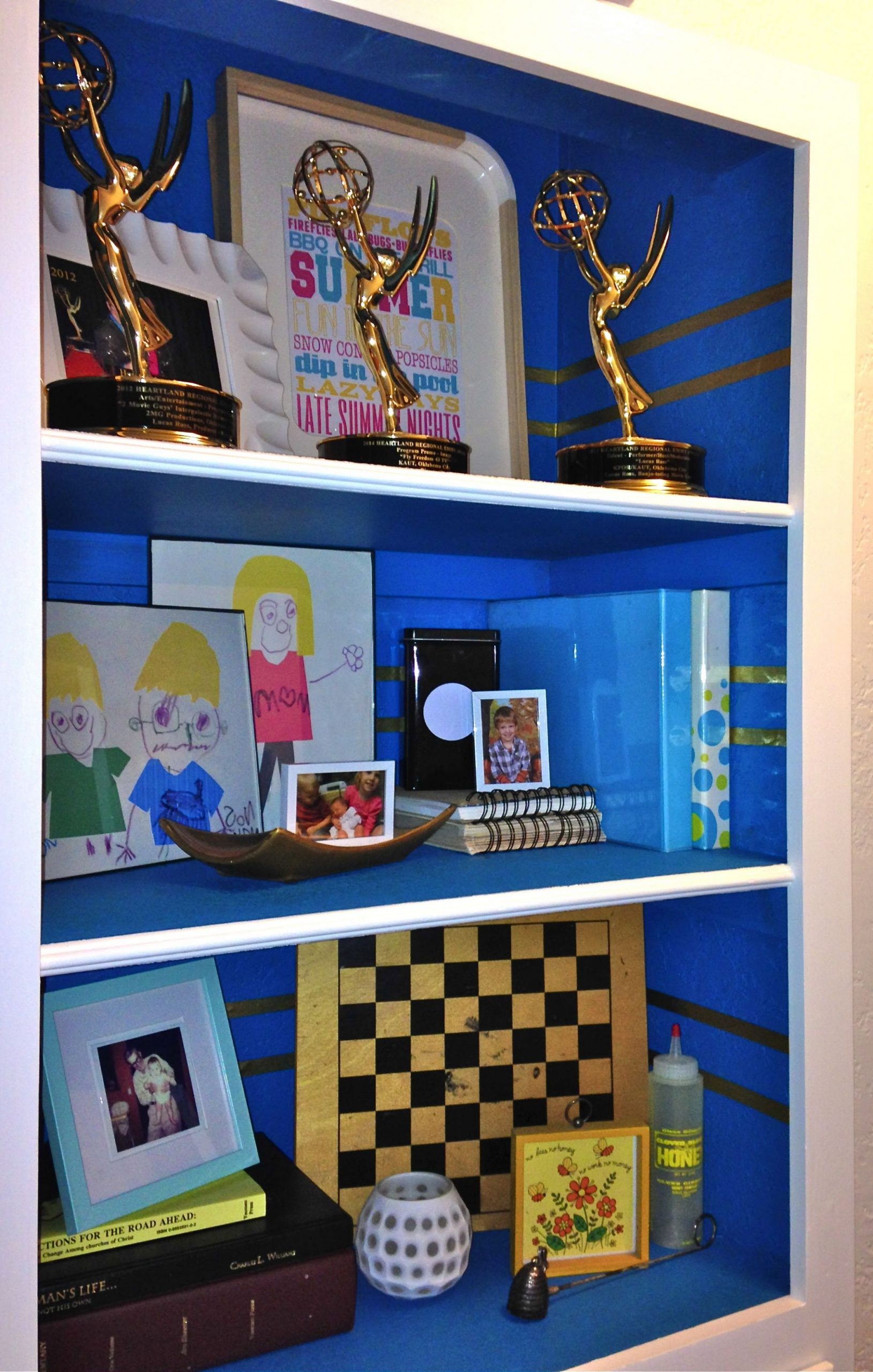 Diy bookshelf makeover