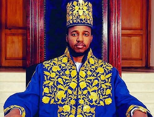 BREAKING: George Kamurasi Desmond Succeeds Fallen King Oyo As Tooro’s Next King!
