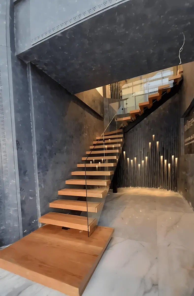 Floating Stairs - درج معلق - درج طائر - درج مودن