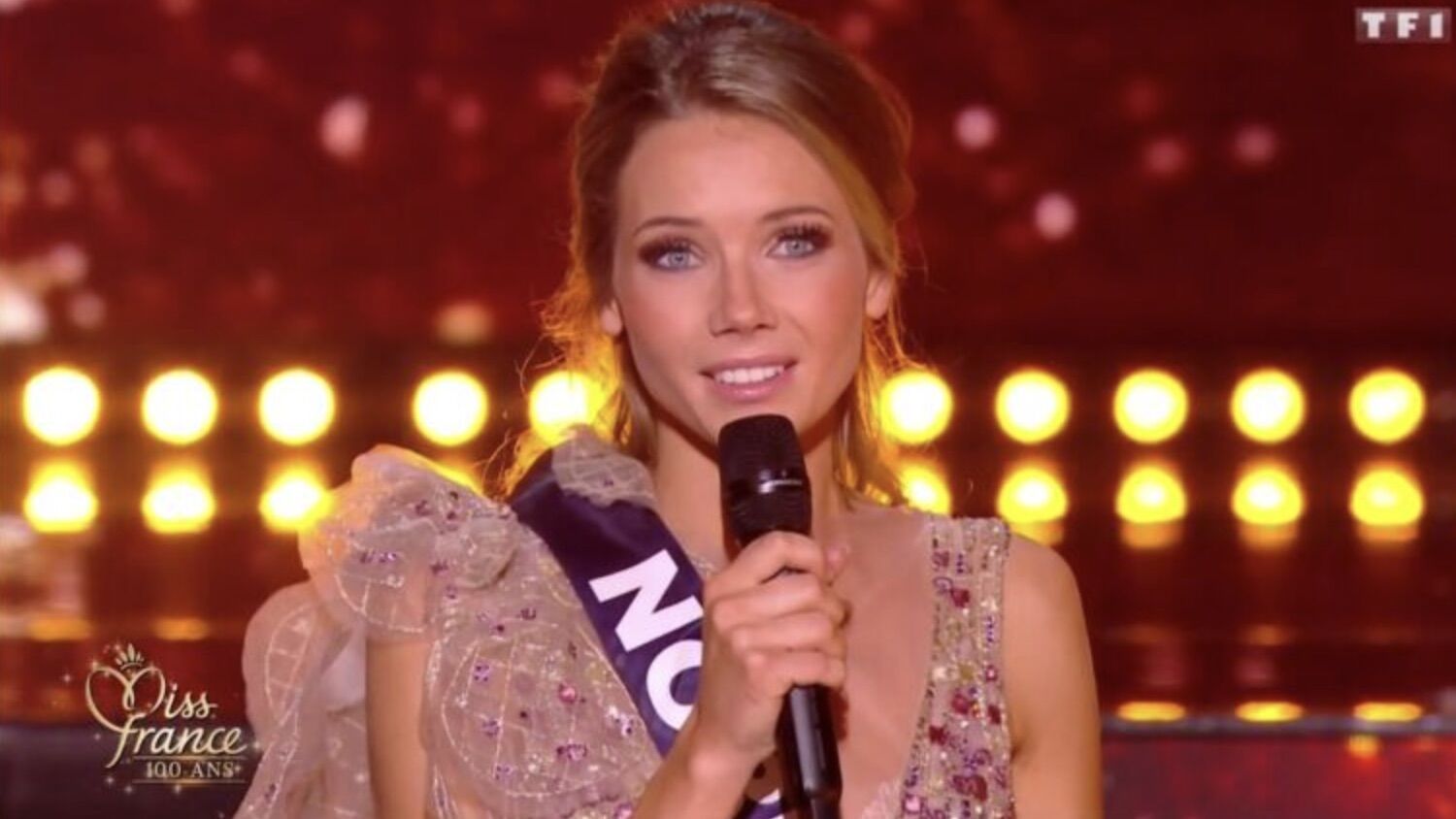 Now, you can make cleaning fun and bring joy, quite literally, into your hom. The Voice France 2021 / The Voice 2021 : nouveautÃ©s