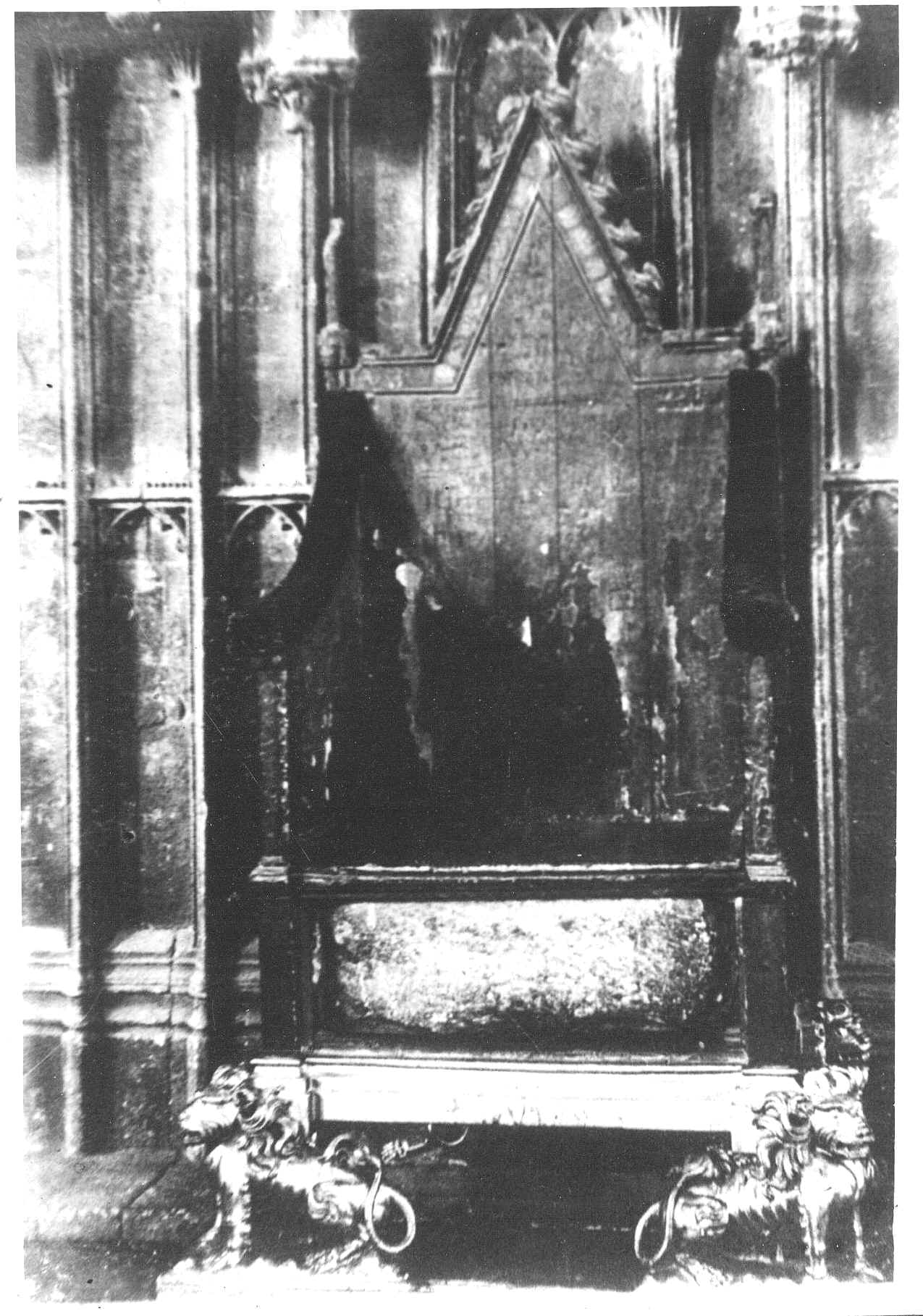 British Coronation Chair Simhasana With A Cut Shiva Linga Ramanisblog