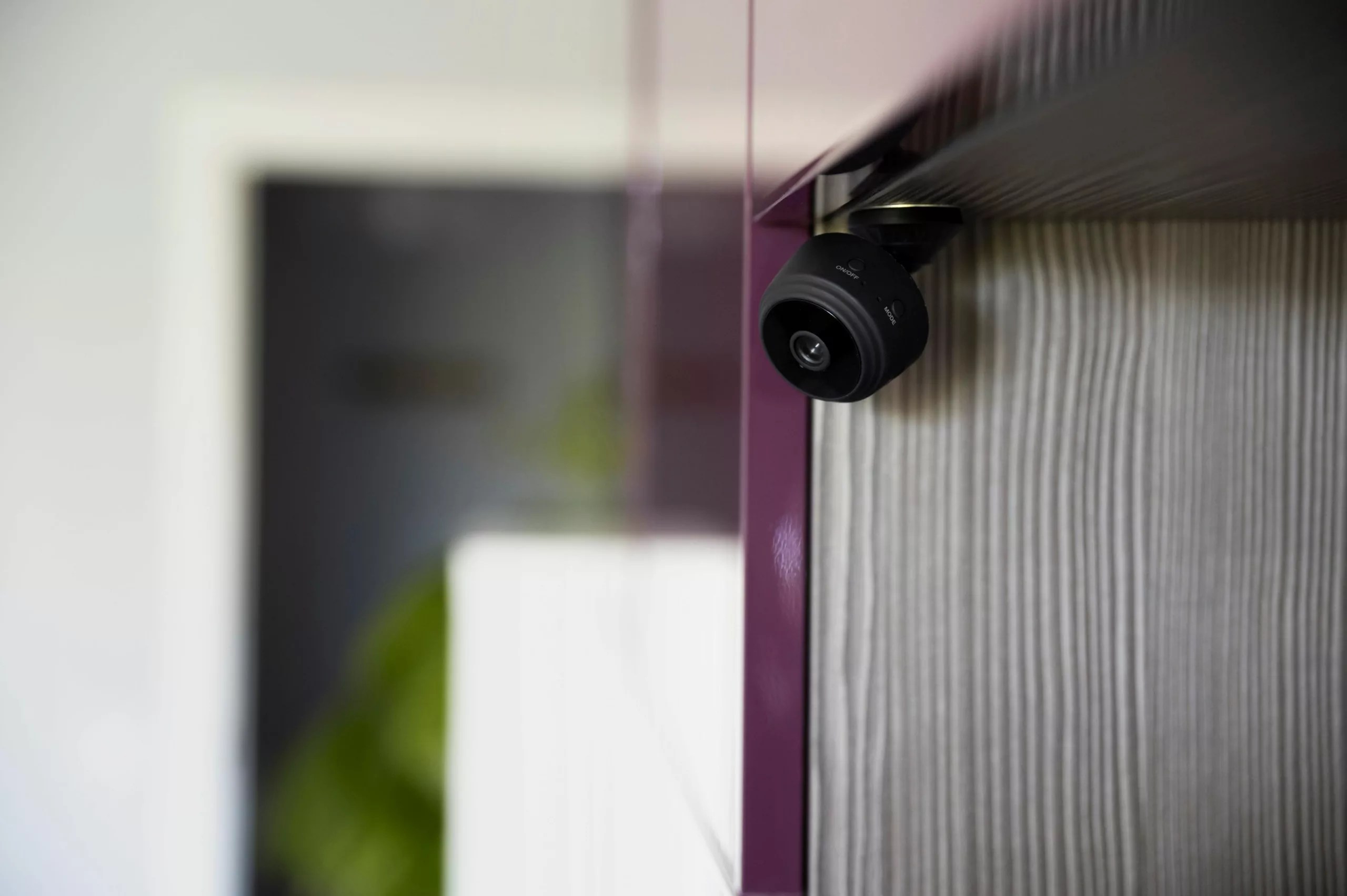 How much does it cost to install a security camera?