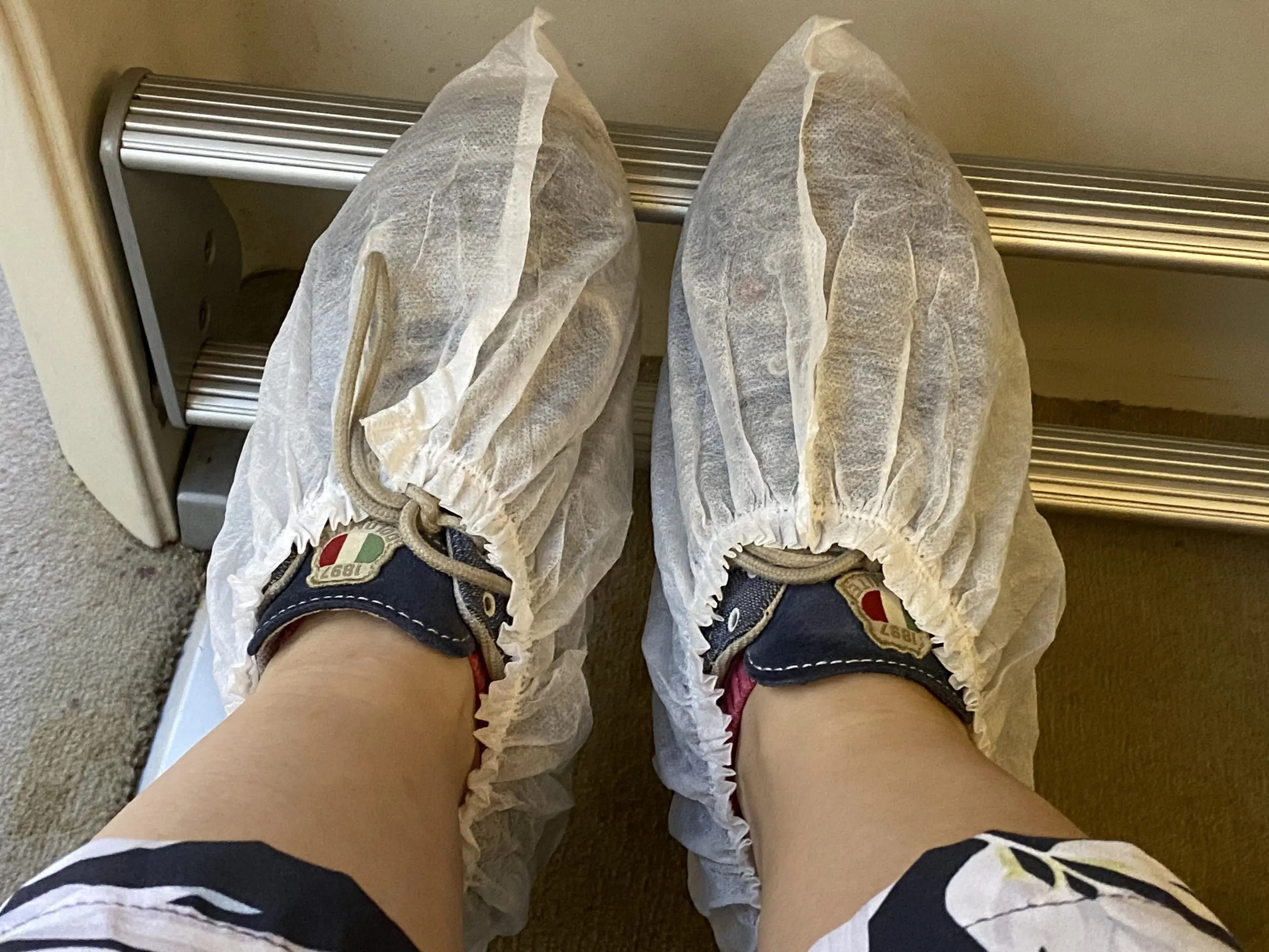 specijalne natikače koje se nose na brodu