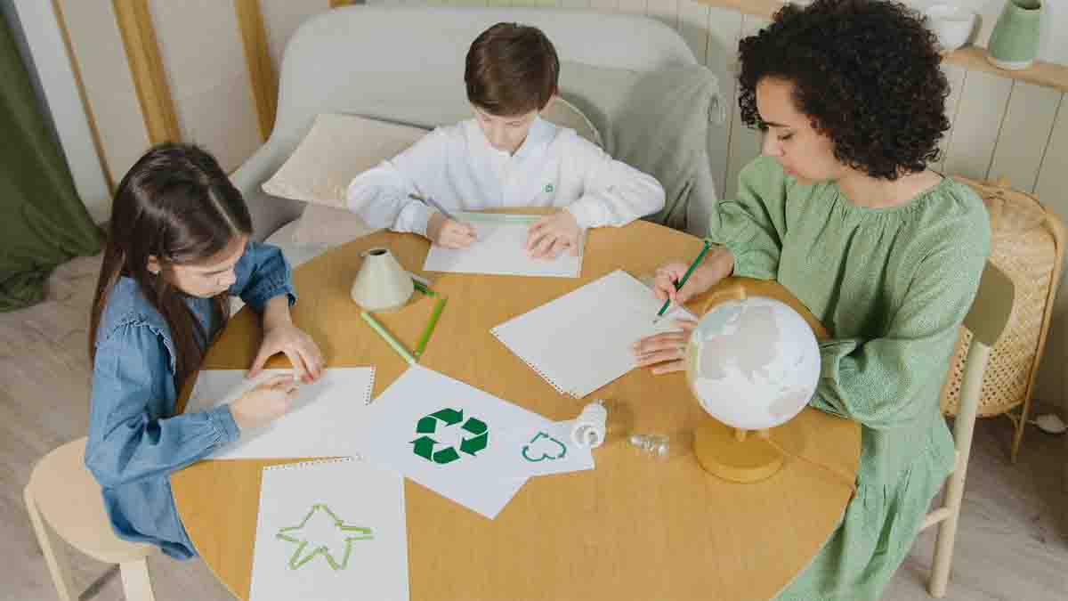 Teach science without a lab: Exciting at-home experiments kids will love.