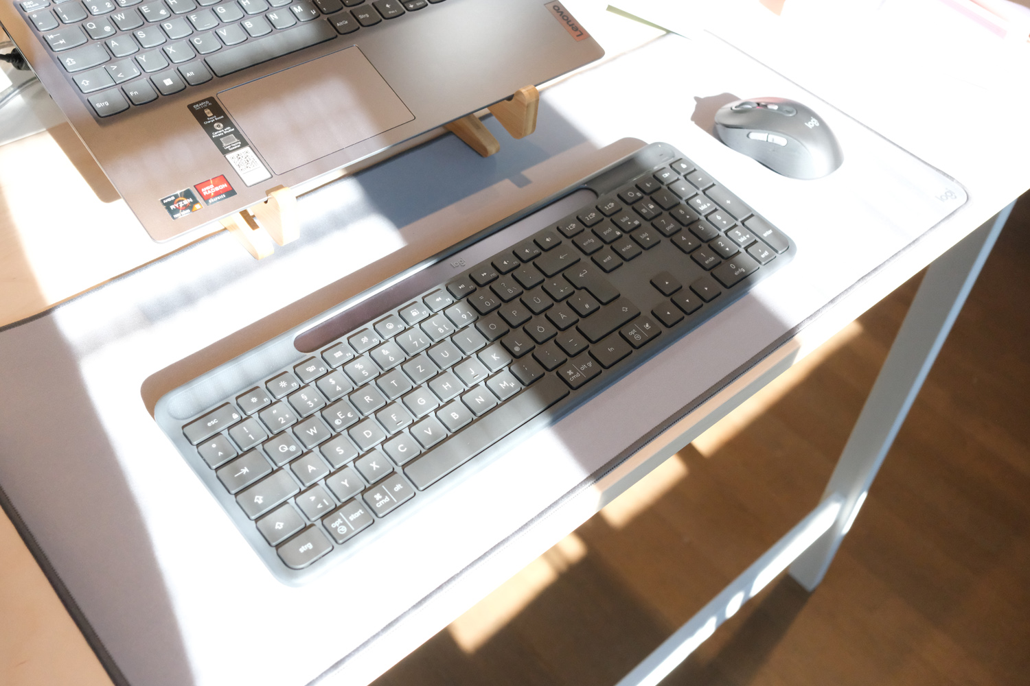 Logitech Signature Slim Solar on desk