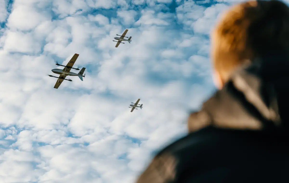 Exército norueguês seleciona enxame de drones Valkyrie da Six Robotics