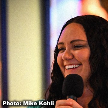 Thumbnail for Episode 2195: Caitlin Cusack – Live From Suburbs Fest