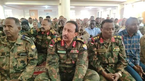 محلية مروي والفرقة 19: صلاة عيد الفطر ودعوات لتحرير الوطن محلية مروي والفرقة 19: صلاة عيد الفطر ودعوات لتحرير الوطن