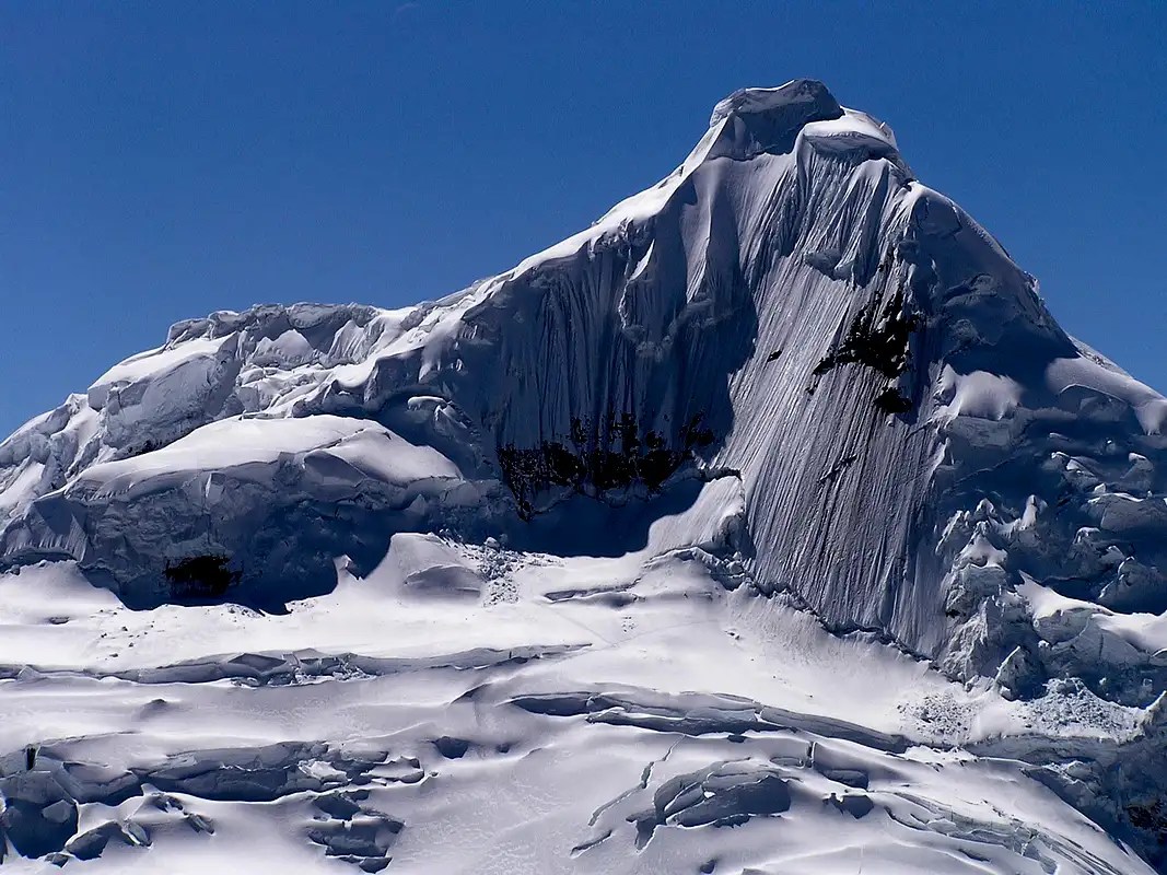 Tocllaraju West Face