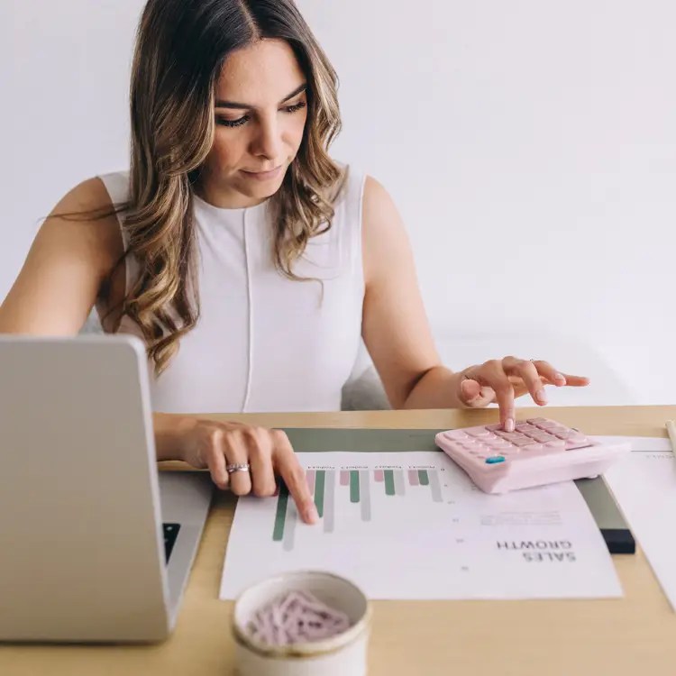 how to create your first budget featured image