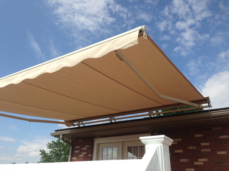 Failure to securely fasten all brackets could result in the collapse of the awning and cause personal injury or death. SunSetter Patio Awning Roof Brackets - Roof Brackets