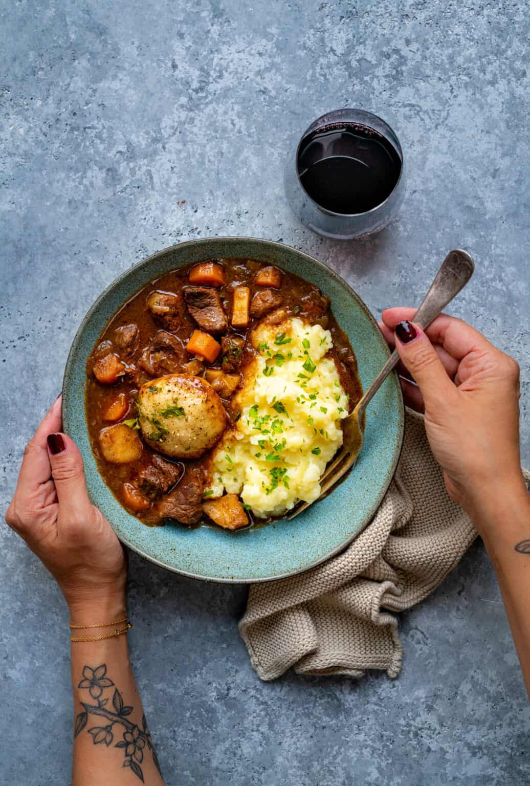 Slow cooker beef stew and dumplings