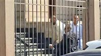 ميدو يصل محكمة الطفل لمؤازرة ابنه في قضية المخدرات