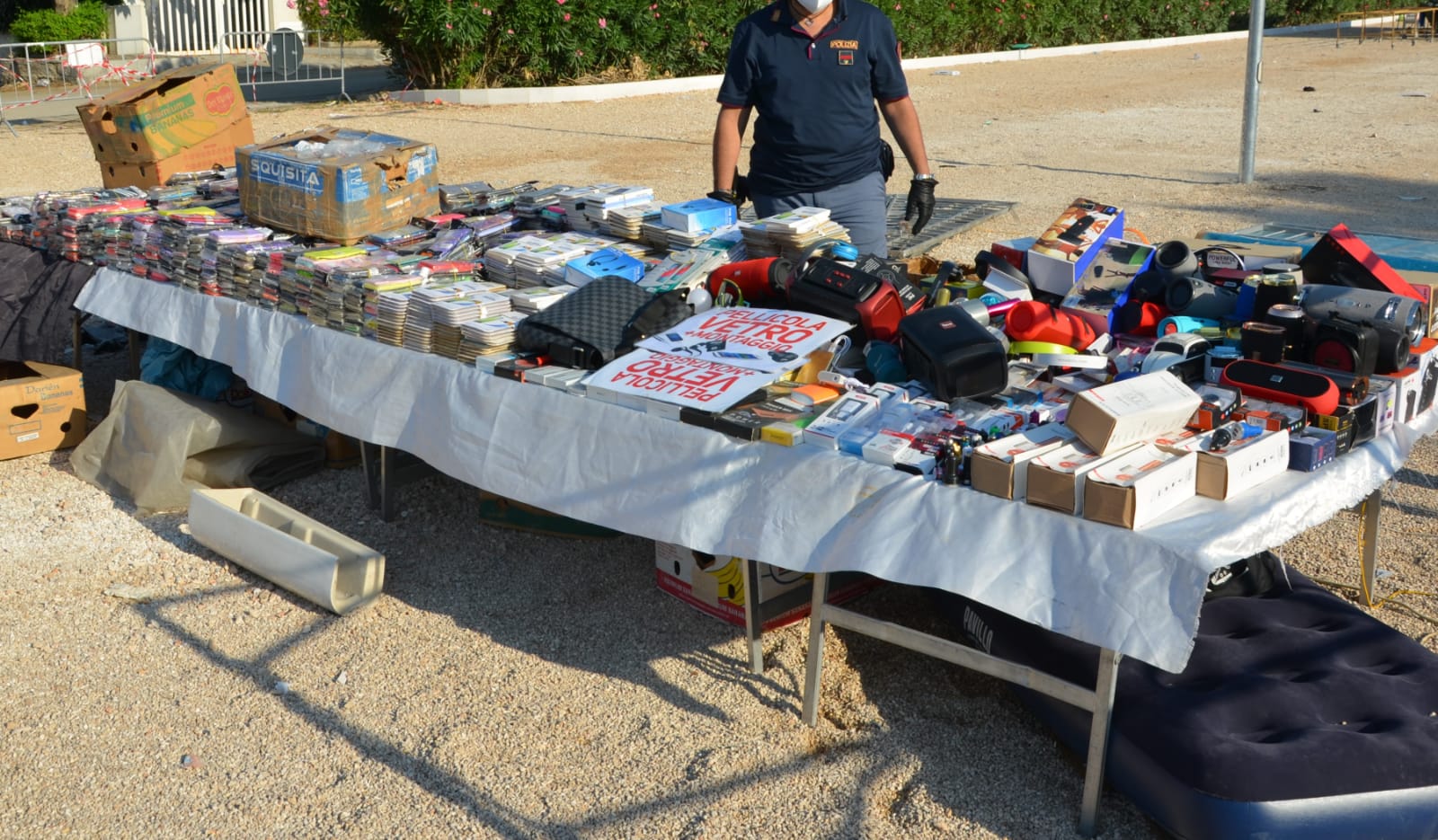 Controlli sul litorale. Diversi sequestri della Polizia