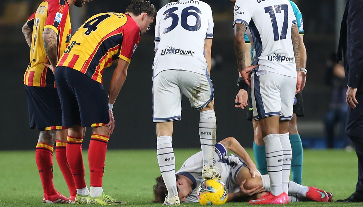 Lecce-Inter, i sospetti del web: “Chiamate l’ufficio indagini”. Ansia per Barella, bufera su Dorgu
