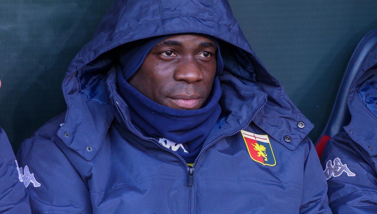 Genoa, Balotelli non parla più e manda solo messaggi sui social: l’ultimo è un avviso chiaro