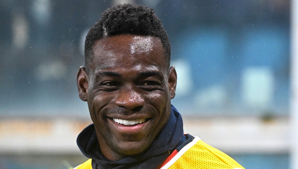 Balotelli: Vieira gli nega gara da ex con l’Inter ma SuperMario fa festa lo stesso, ecco perchè