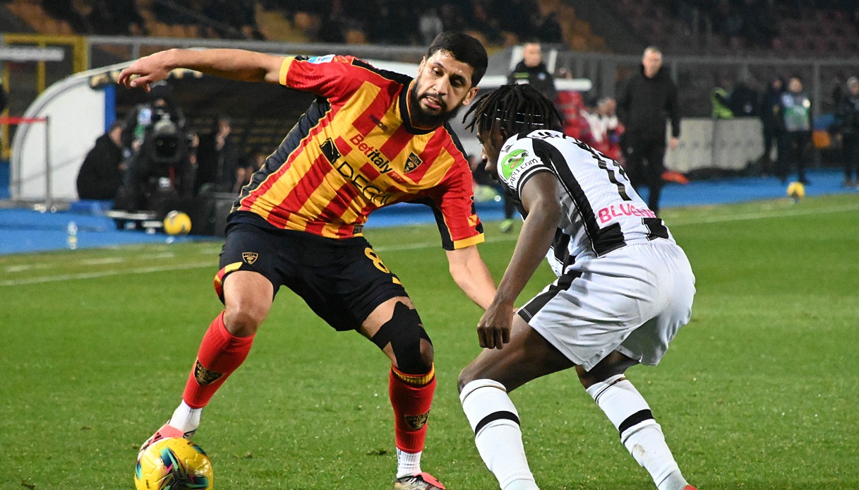 Lecce-Udinese, il rigore fa indignare anche i telecronisti: i friulani litigano, Lucca segna ma Runjaic lo sostituisce