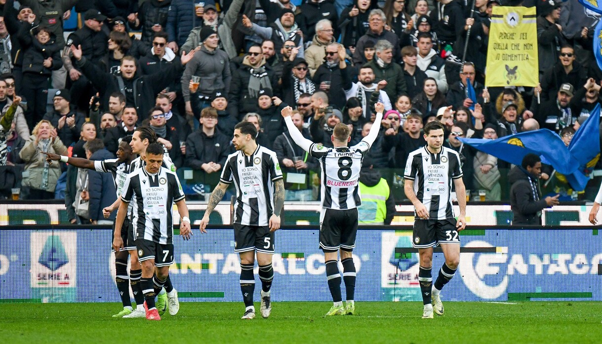Udinese-Venezia 3-2, pagelle: Bravo al 94′ vanifica rimonta Venezia da 0-2, è delirio