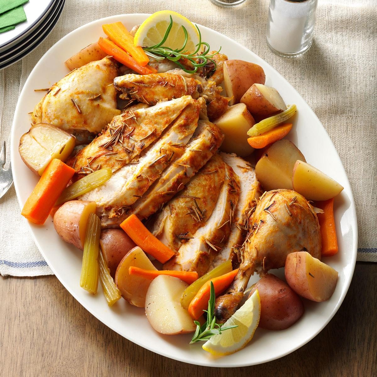 Slow-roasted chicken with vegetables recipe: how to make it