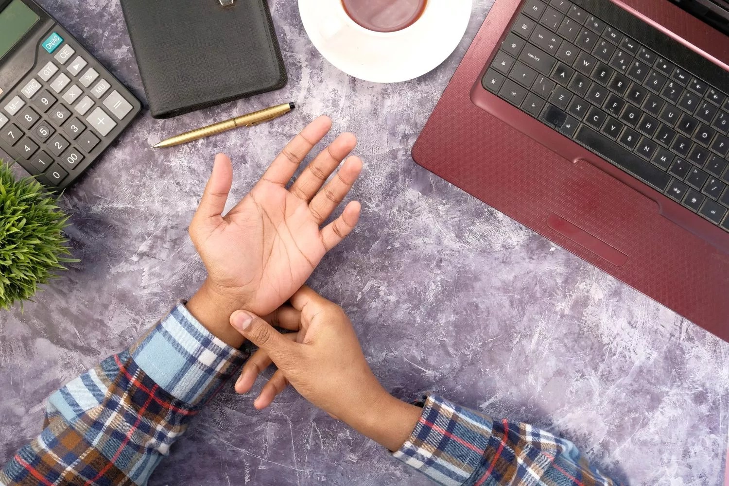 Why is one hand better than the other? Study has the answer (2026)