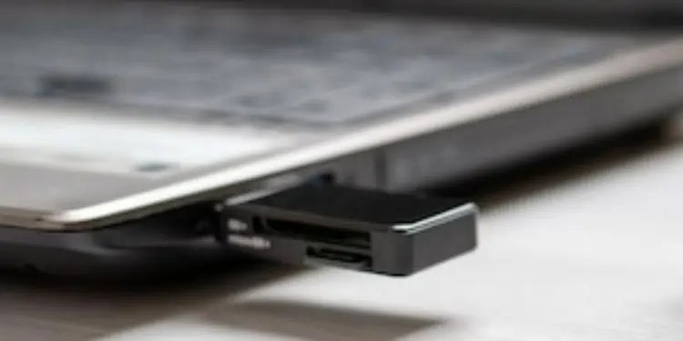 Laptop Has No SD Card Slot? Here's What You Can Do (7) Laptop Has No SD Card Slot? Here's What You Can Do (7)