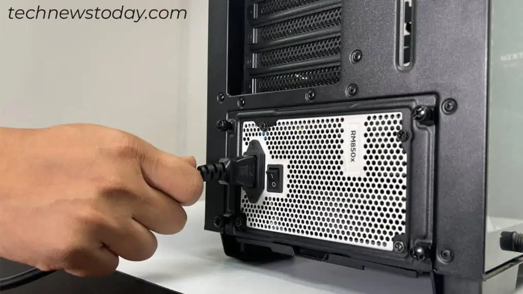 Keyboard Not Connecting? Here's How To Fix It (13) Keyboard Not Connecting? Here's How To Fix It (13)