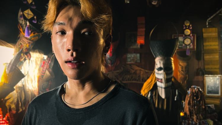 ผีตามคน iPhone 13 Pro shot on iPhone