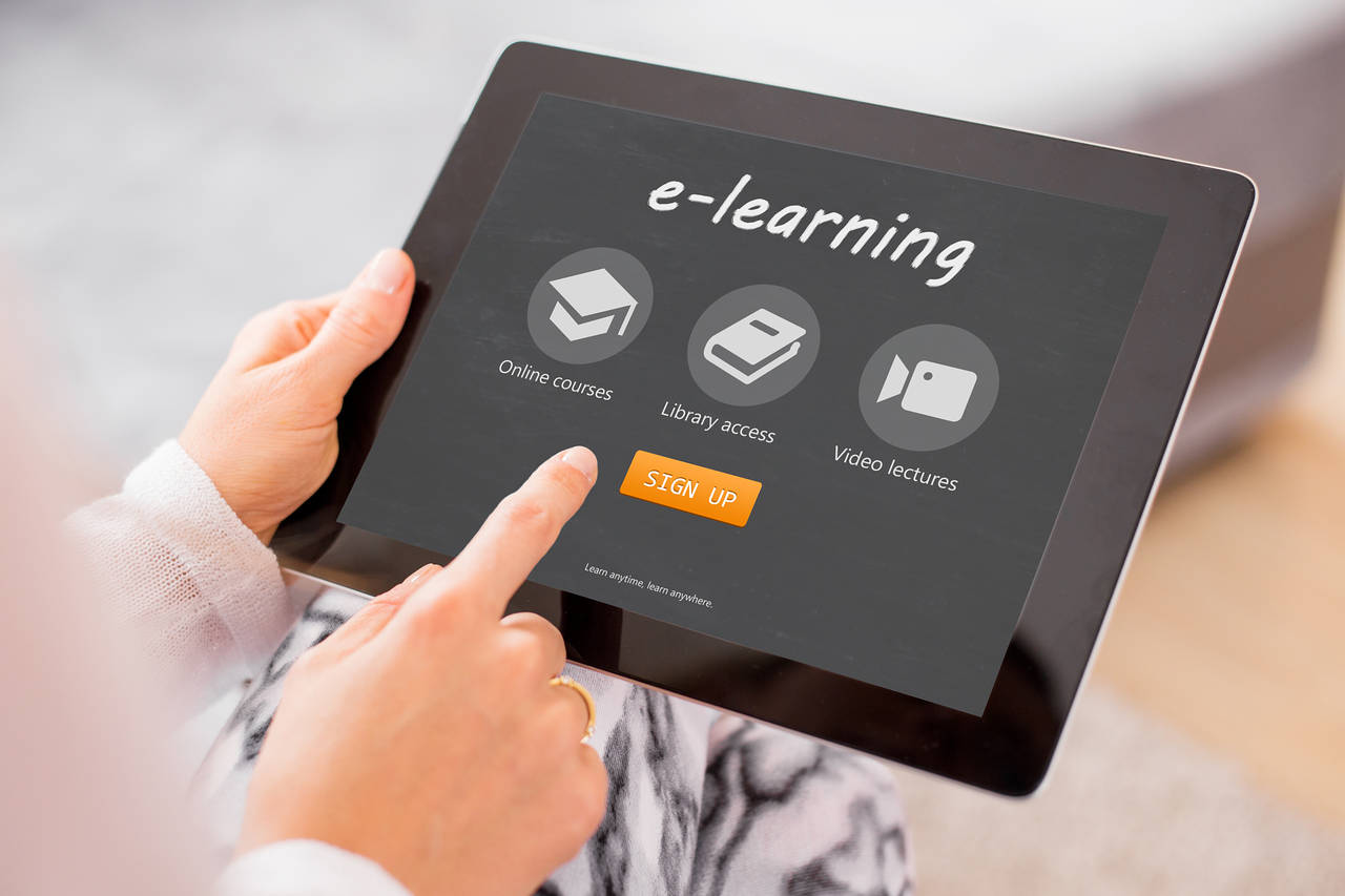 New Methods of eLearning in Modern Universities