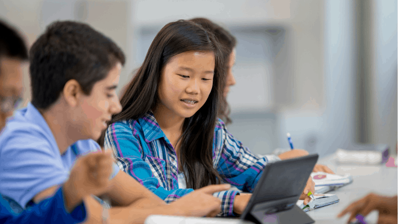 How Teachers are Using Technology in Schools to Keep Students Safe
