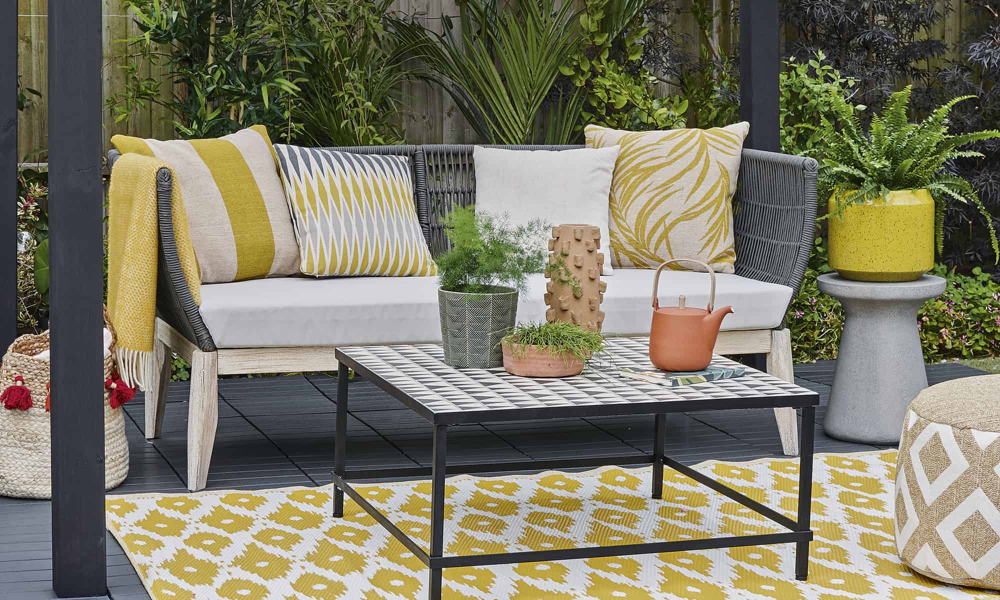 Deck out Your Balcony with these Simple Ideas