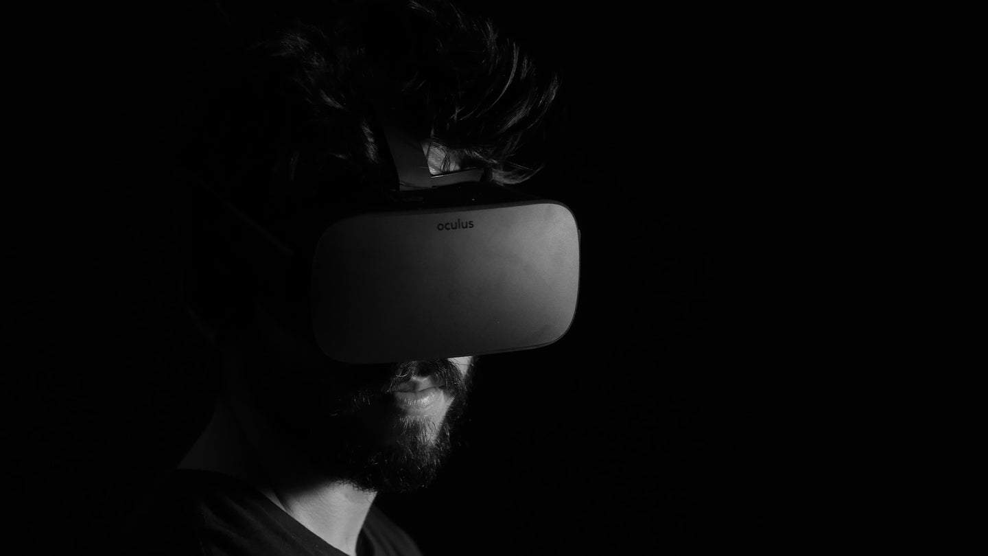 Are VR Headsets the Next Step for Online Gaming?
