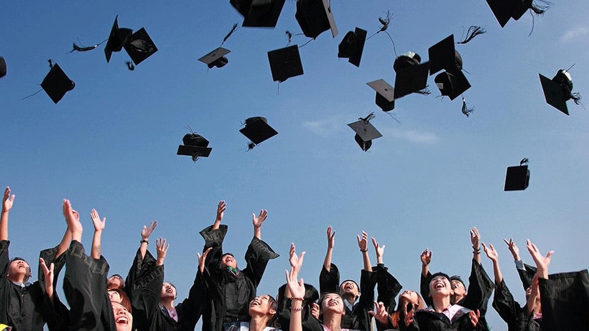 Scholarship Success 101: 6 Tips for Boosting Your Child’s Odds of Winning a College Scholarship
