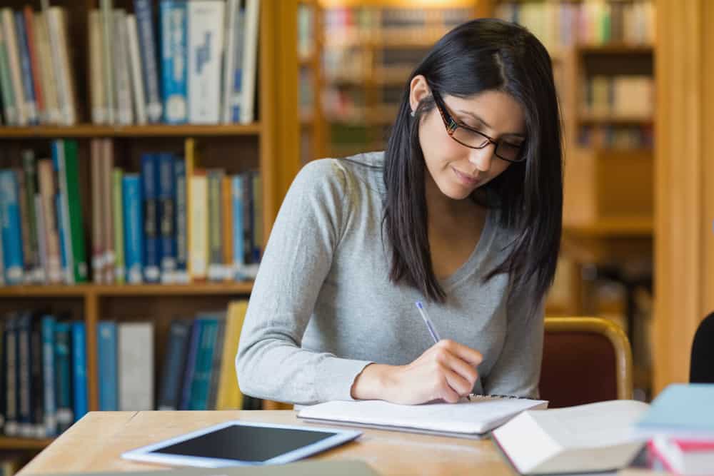 Tips for Writing College Papers: Your Best Guide