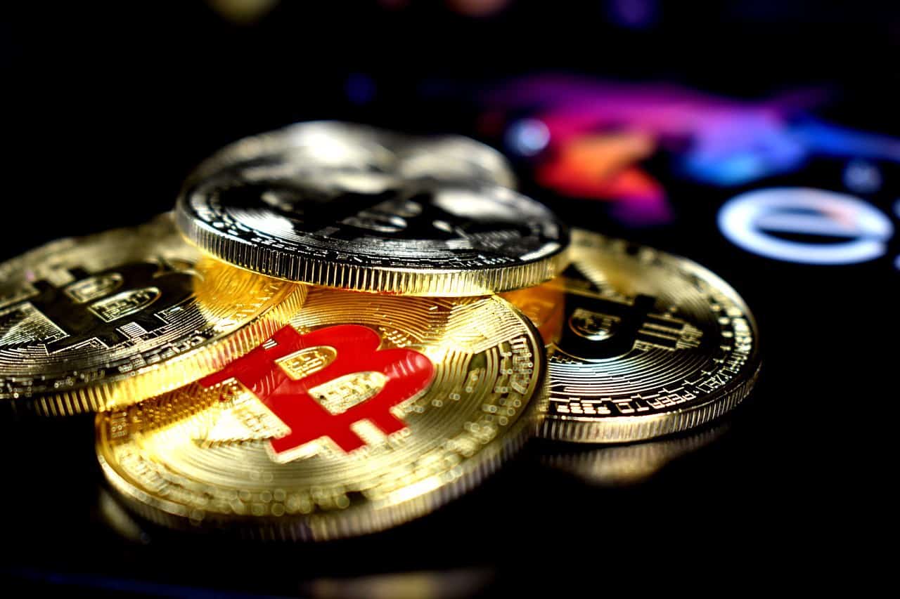 Bitcoin Cryptocurrencies at UK Online Casinos