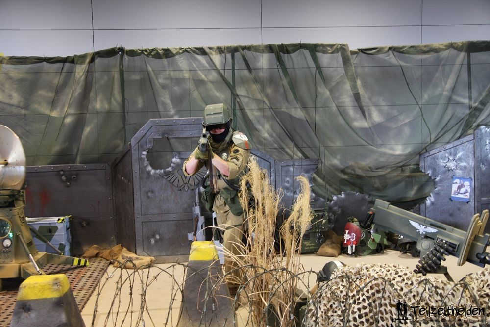 Inquisitionstrupp 23 fuhr großes Gerät auf