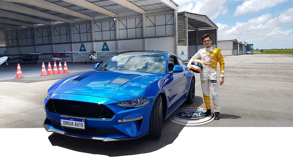 Conheça o primeiro modelo de corrida da nova geração do Ford Mustang