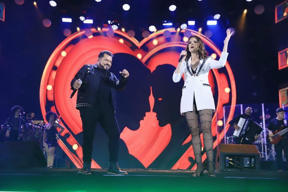 Clube Internacional com shows da Limão com Mel, Dorgival Dantas e Tarcísio do Acordeon